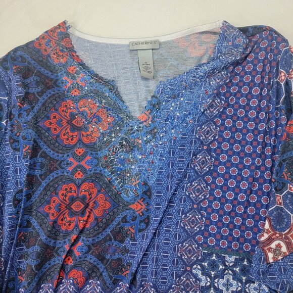 Catherines Women's 3/4 Sleeve Blue Red Print Women's Shirt Top Crystal Accent 3X - Picture 2 of 7